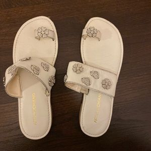 Arturo Chiang White Sandals